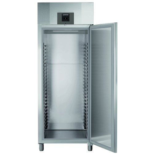 LIEBHERR 856 literes cukrászati hűtő, ventilációs hűtéssel, teli ajtóval