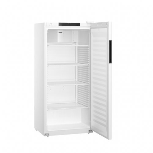 LIEBHERR 544 literes hűtőszekrény, ventilációs hűtéssel, teli ajtóval